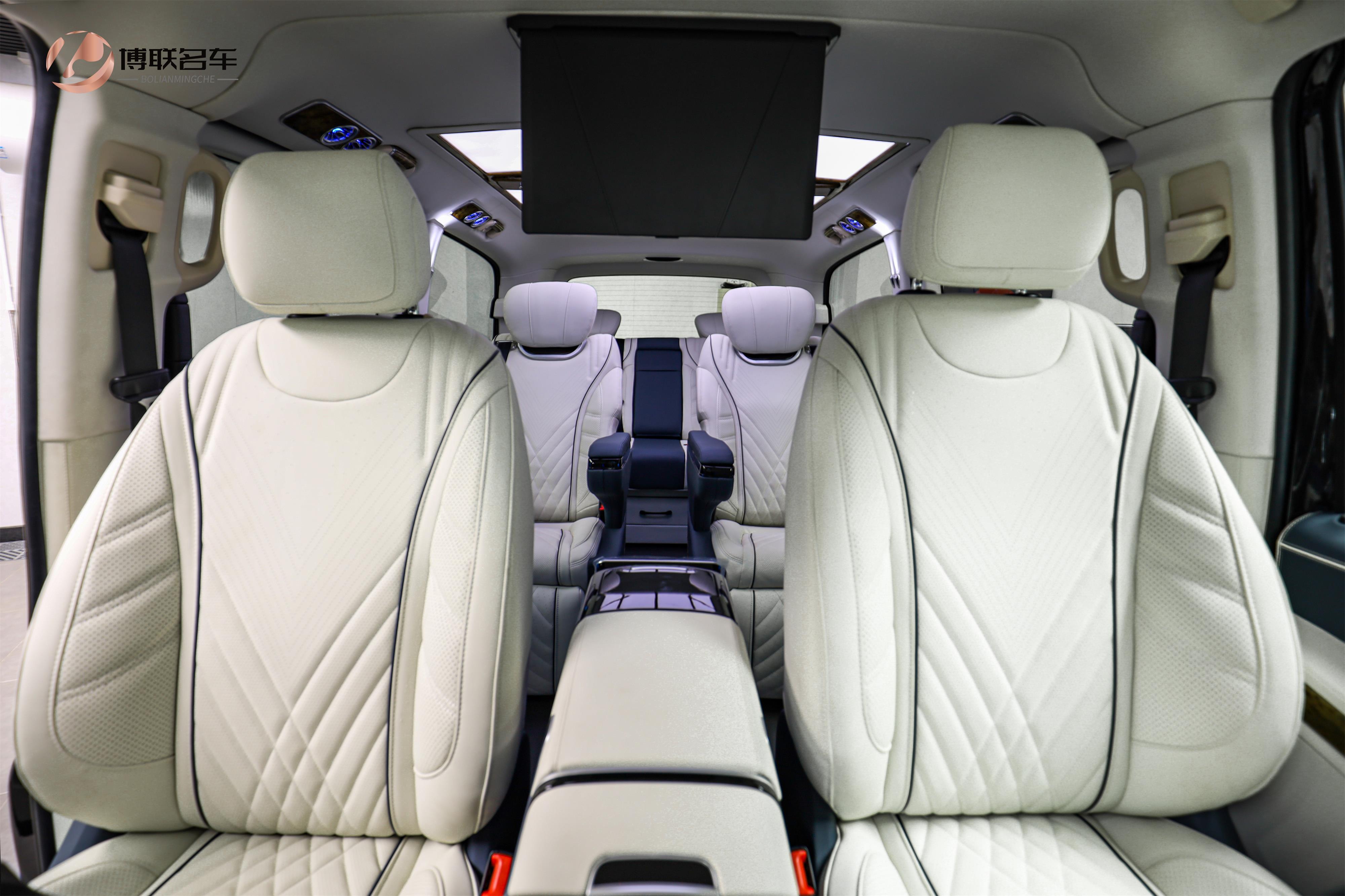 最新款的奔驰威霆怎么样,奔驰威霆哪一款好看