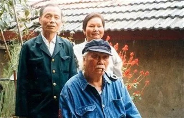 成龙谈林凤娇和房祖名,成龙谈林凤娇房祖名