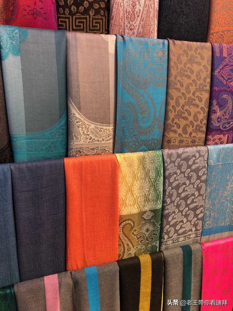 迪拜旅游吃什么特色,迪拜有什么值得买的吃的