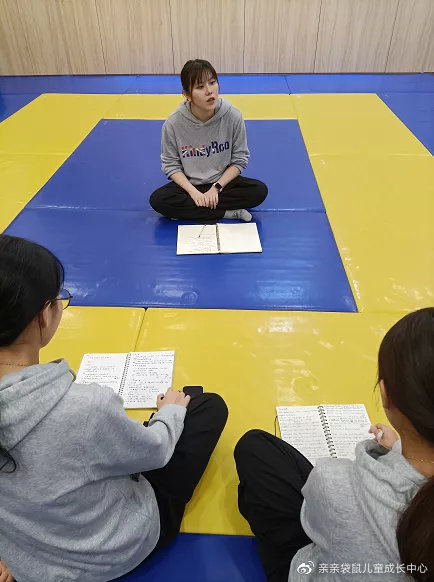 亲亲袋鼠五四北泰禾广场,福州亲亲袋鼠早教中心怎么收费的