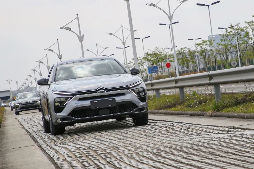 凡尔赛c5x产能,凡尔赛c5x深度体验