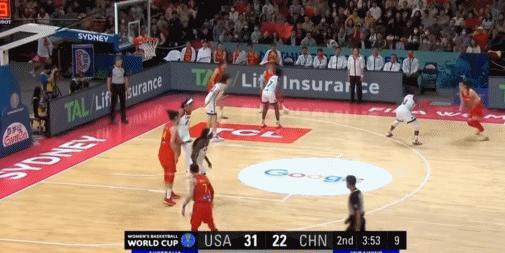 李梦：16岁差点退役，母亲患癌，父亲尿毒症，如今撑起女篮一片天