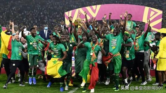 「伯男说体育」雄狮怒吼，小国大出——塞内加尔的足球传奇