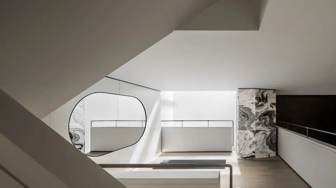 世豪一墅江安和招商天府玺对比,世豪一墅江安上叠对比麓府大院