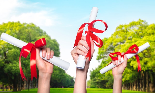 男大学生靠卖菜赚钱,80后我赚钱的样子