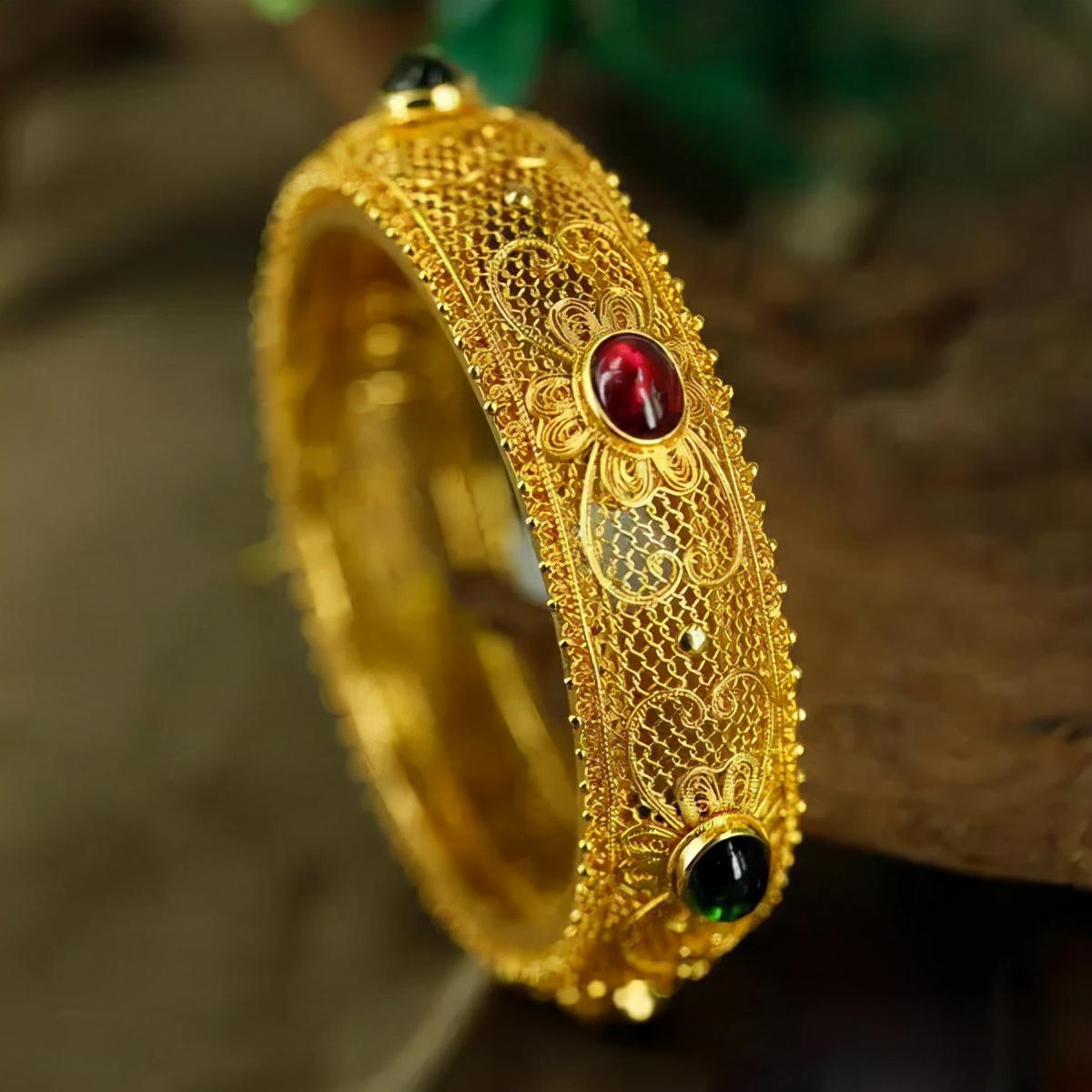 结婚三金一套真一套假,结婚三金没超过一万