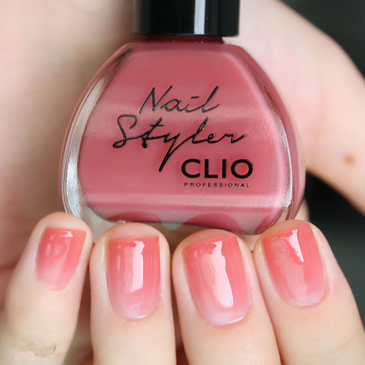 戴口罩不仅遮丑还不用化妆,戴口罩化妆不花