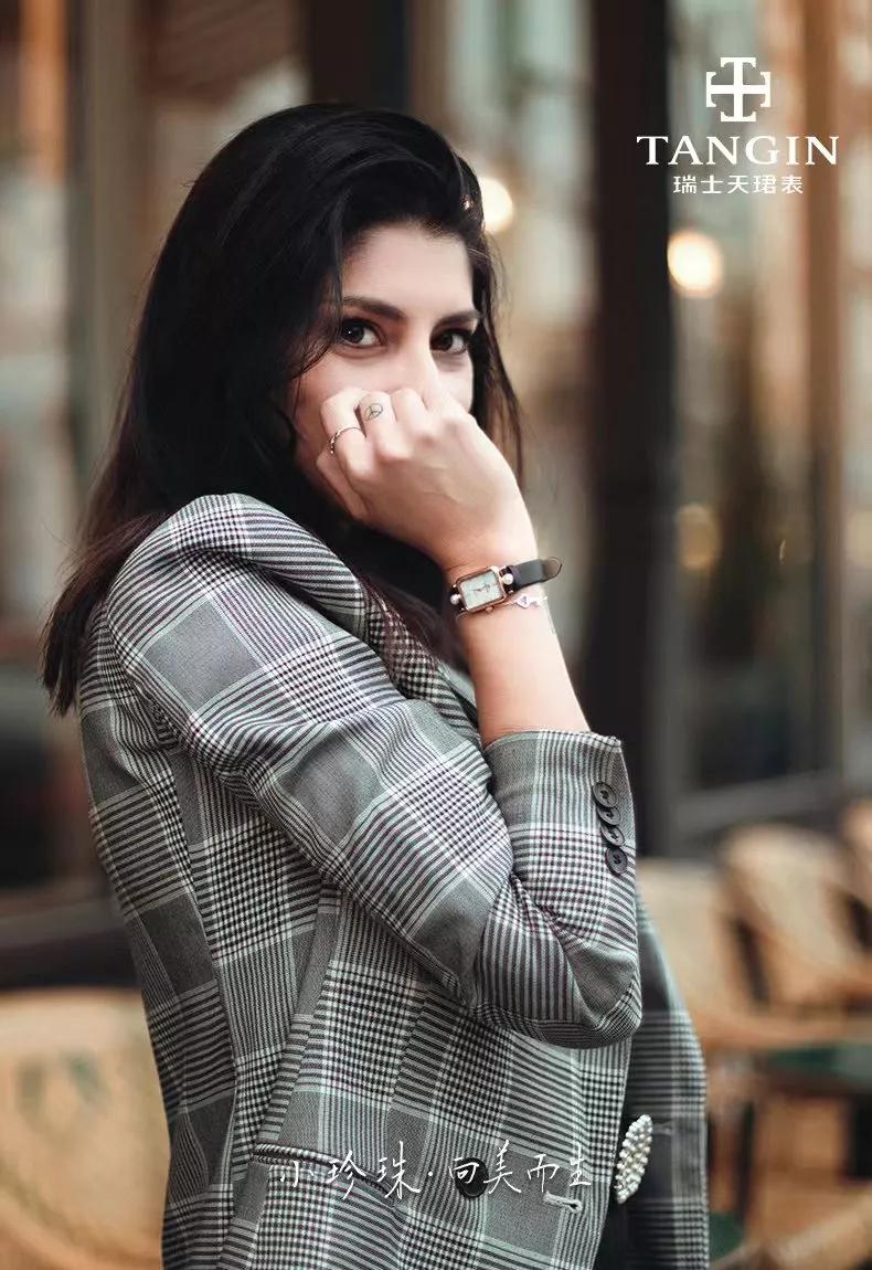 自信的女人视频,自信的女人最美丽