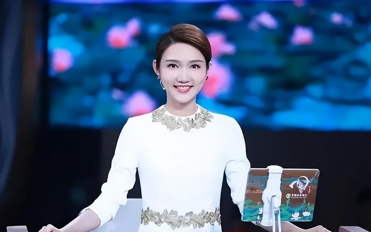 央视年龄最大和最小的主持人,至今未婚的八名央视主持人
