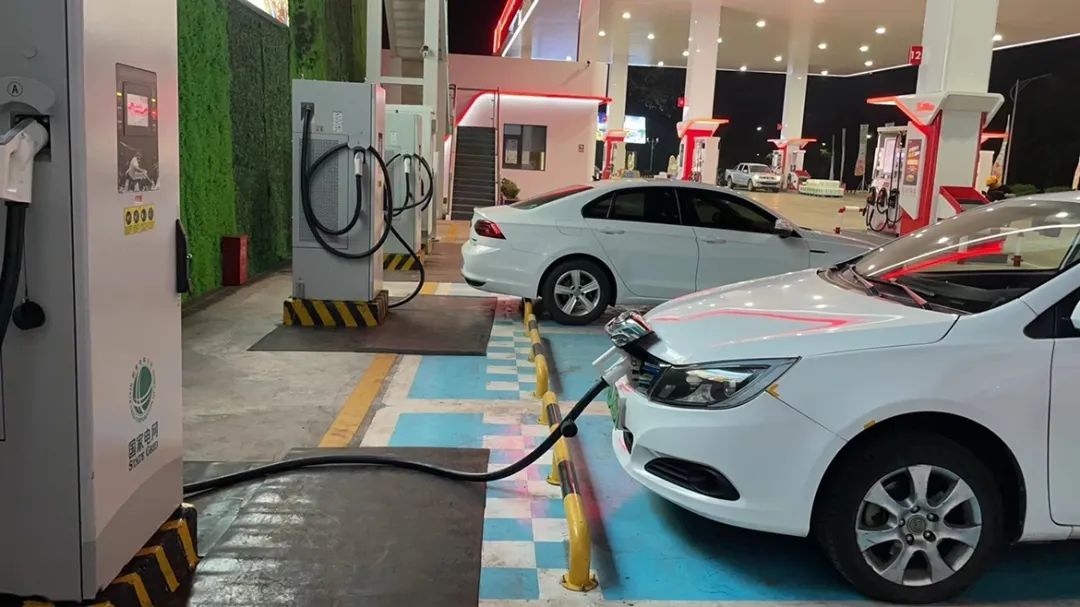 中石化新能源汽车充电桩,中石化加装新能源充电桩