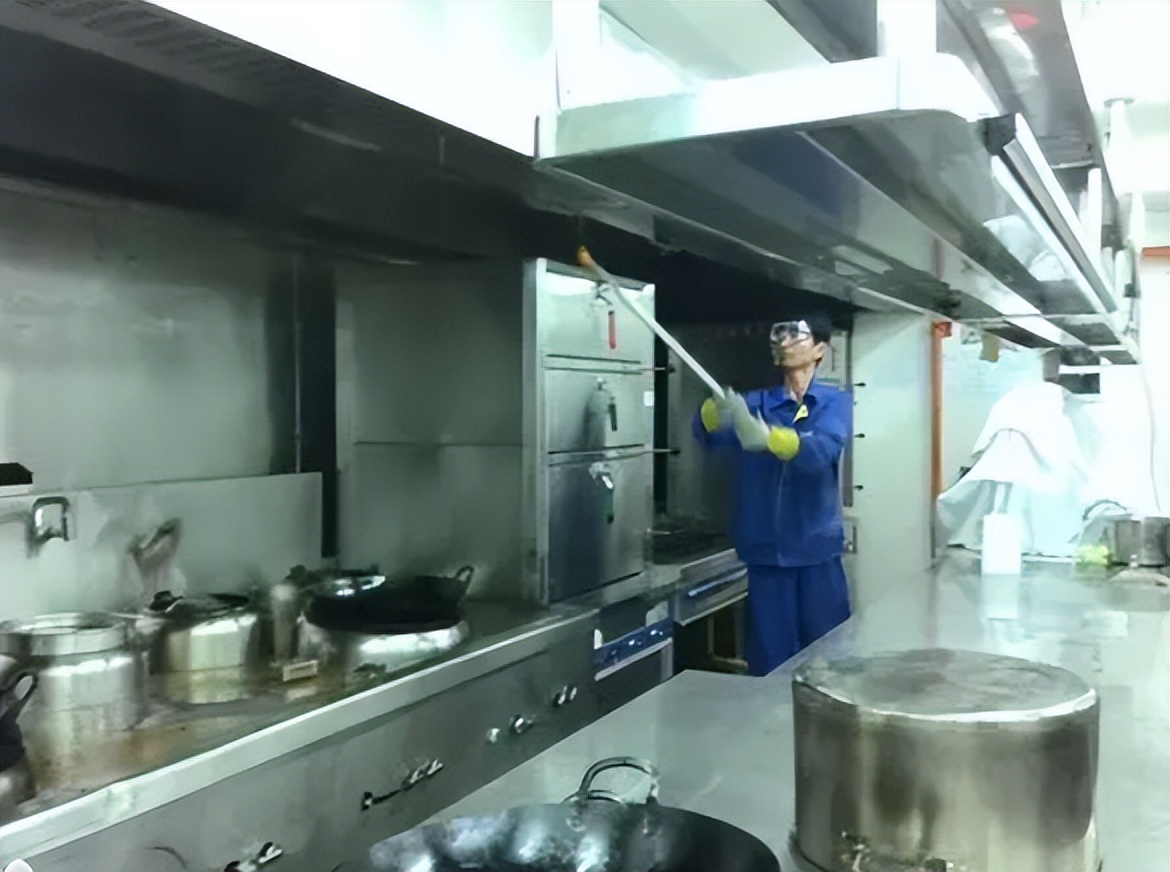 上海油烟管道清洗,大型油烟管道清洗工具