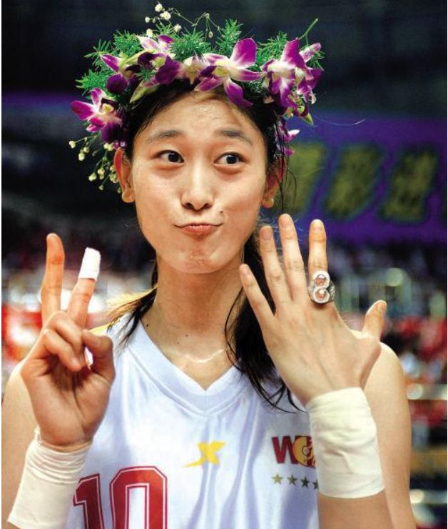 女篮颜值天花板李梦,女篮王思雨成长之路