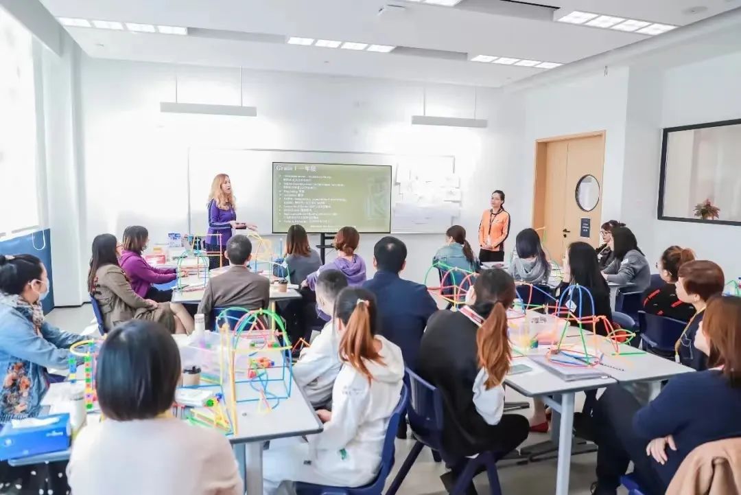 哈利·波特霍格沃茨存在吗,哈利波特中的霍格沃茨在哪里