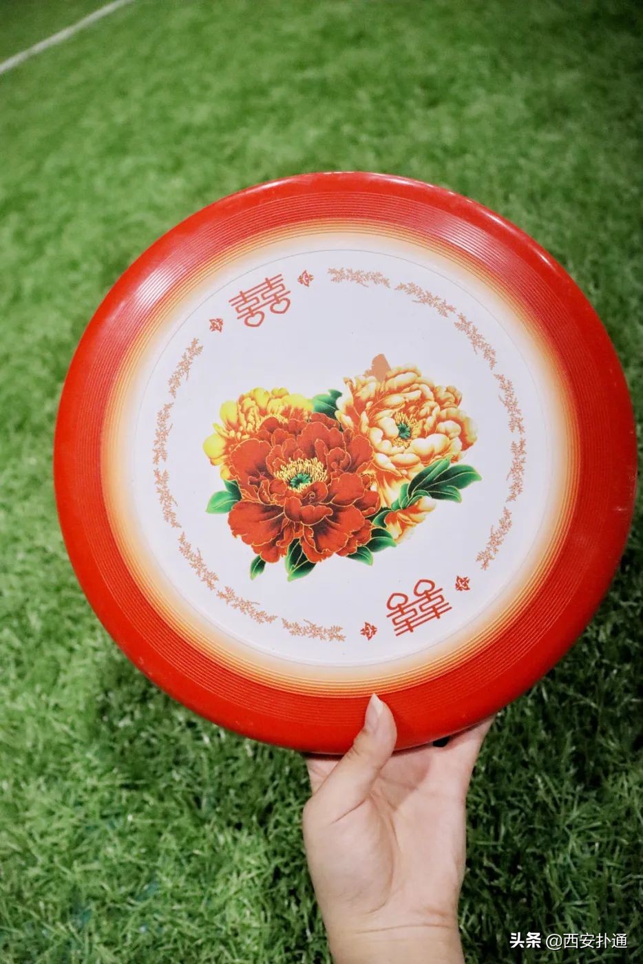 从小众到爆火！为啥西安的男男女女，都喜欢当“接盘侠”？