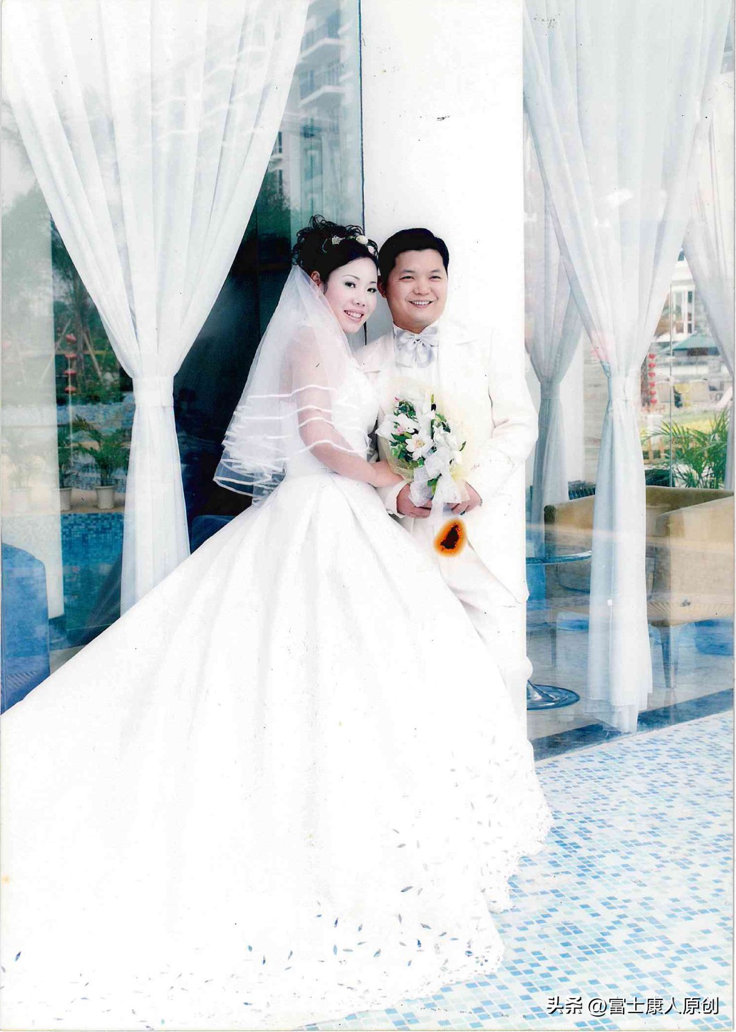 小伙入职富士康23年,江西小伙入职富士康19年