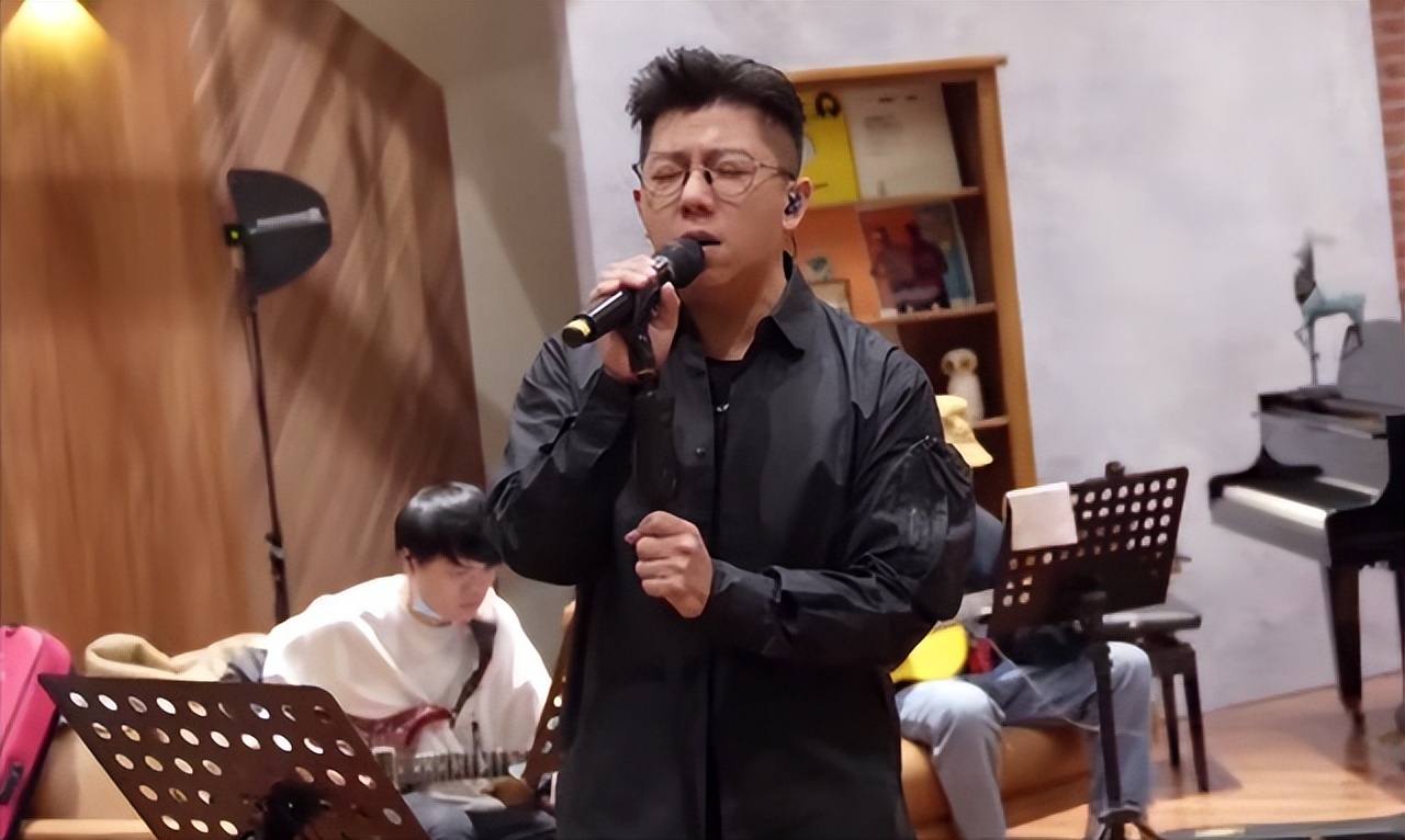 天赐的声音胡海泉,天赐胡海泉唱歌