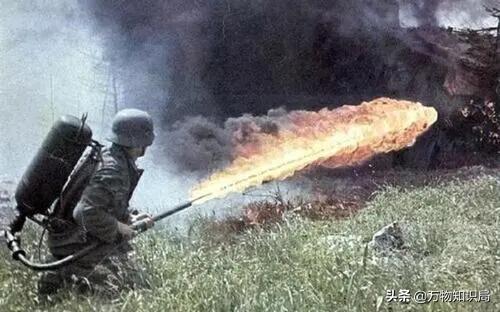 火焰喷射器对付恐怖分子,淞沪会战中的日军火焰喷射器
