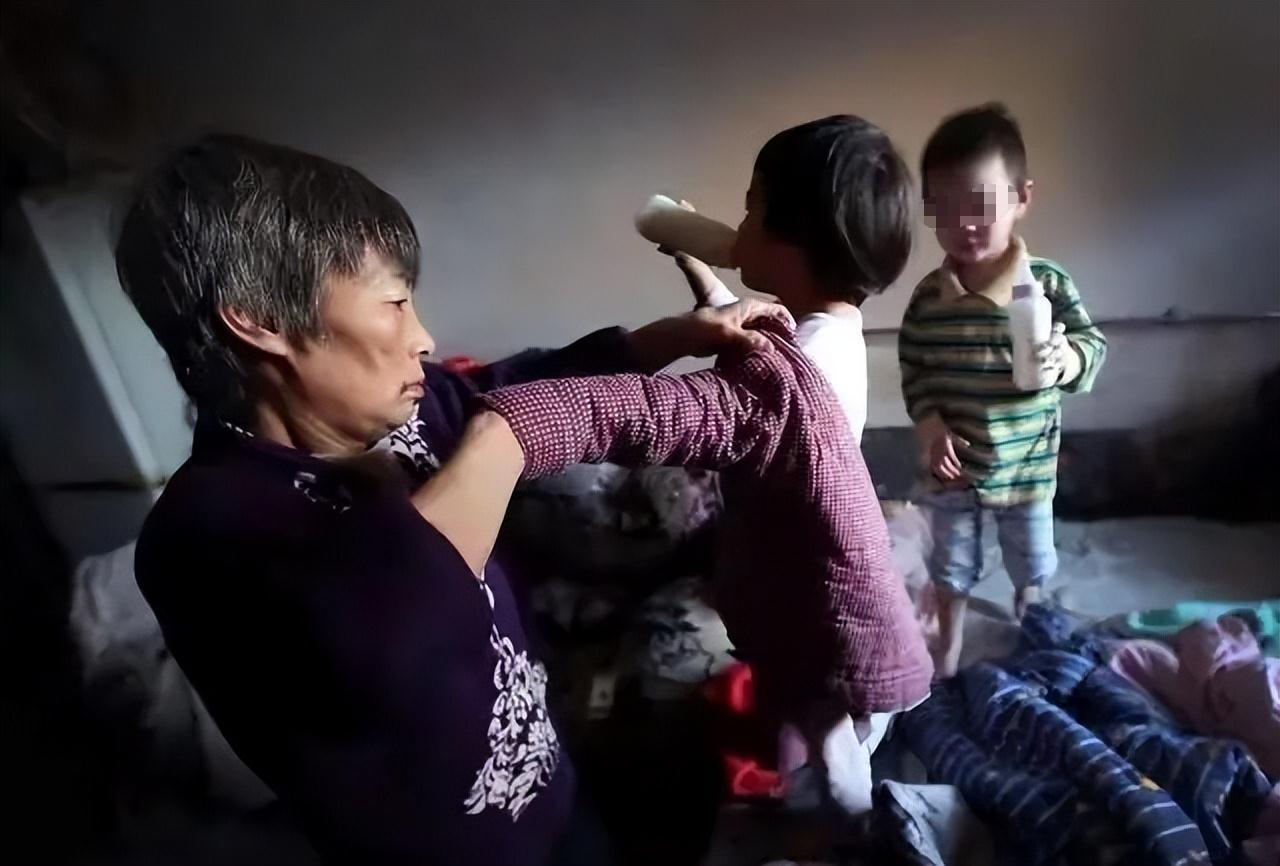 56岁高龄产妇生龙凤胎现在怎样,北京69岁高龄产妇生下双胞胎