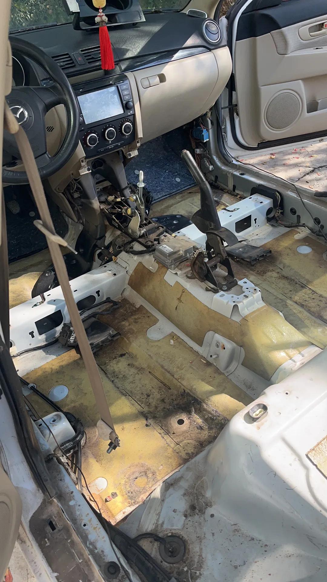 2010款马自达3经典款油耗,经典马自达3近光灯泡更换视频