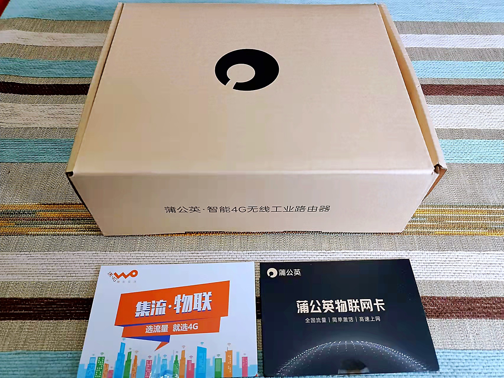 蒲公英4G插卡无线路由器,蒲公英4g工业路由器带电视卡吗