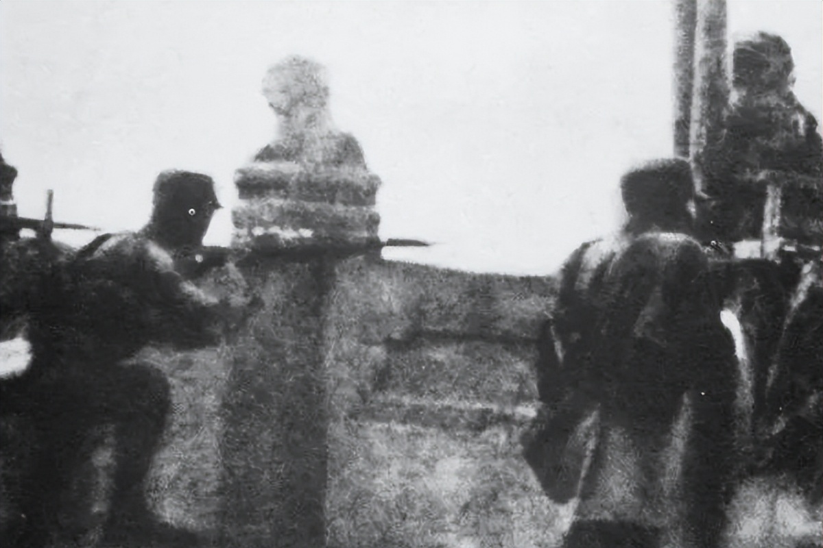 勿忘国耻吾辈自强七七事变ppt,七七事变勿忘国耻原版