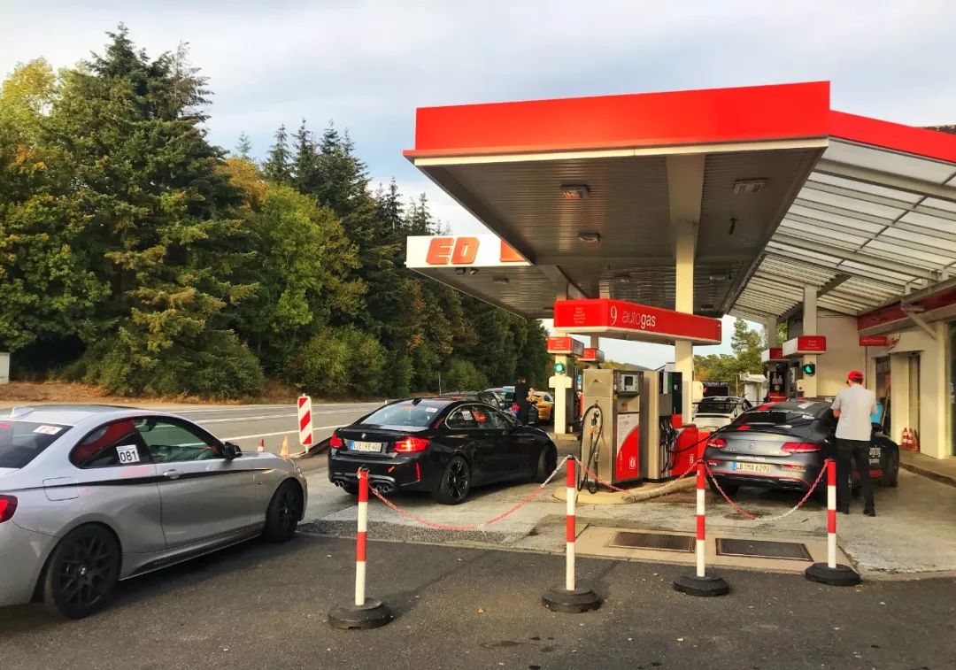 开车去欧洲的路上视频,开车去欧洲的完整视频