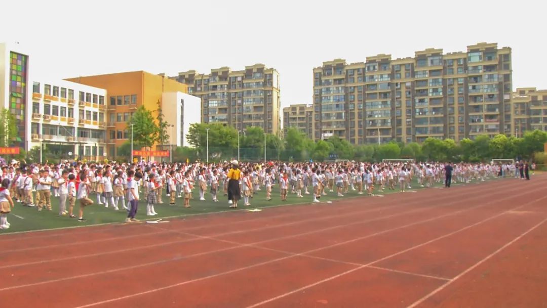 包粽子幼儿活动,南京浦口区泰山小学的六一儿童节