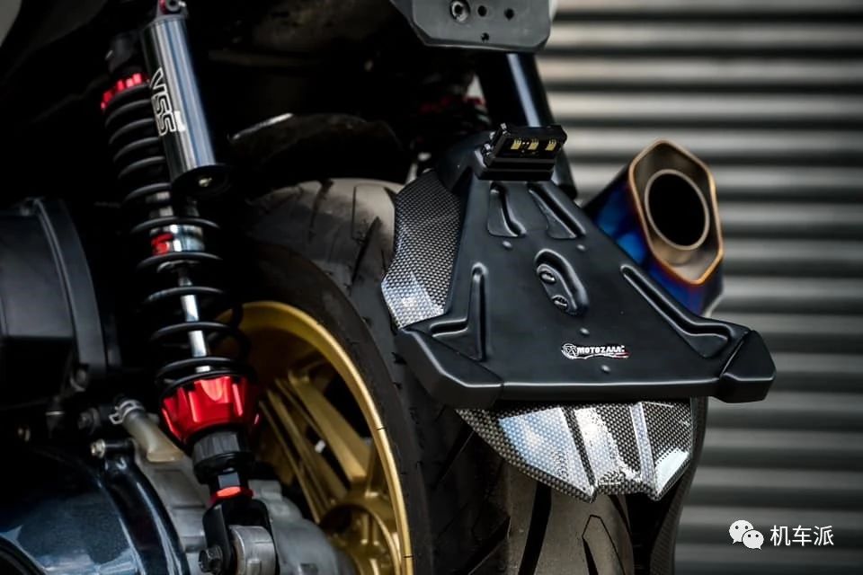 本田forza350深度评测,forza350本田落地多少钱