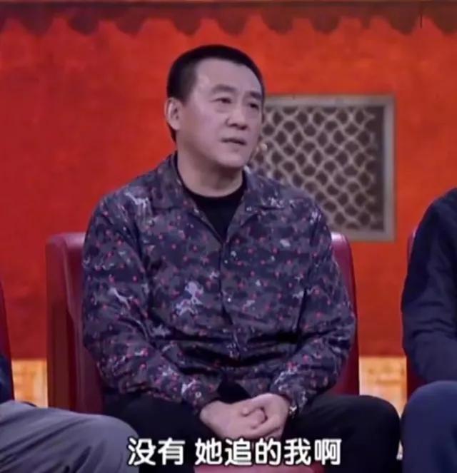 24年后再看何冰，才明白一顿饭就把老婆娶回家，到底有多幸运