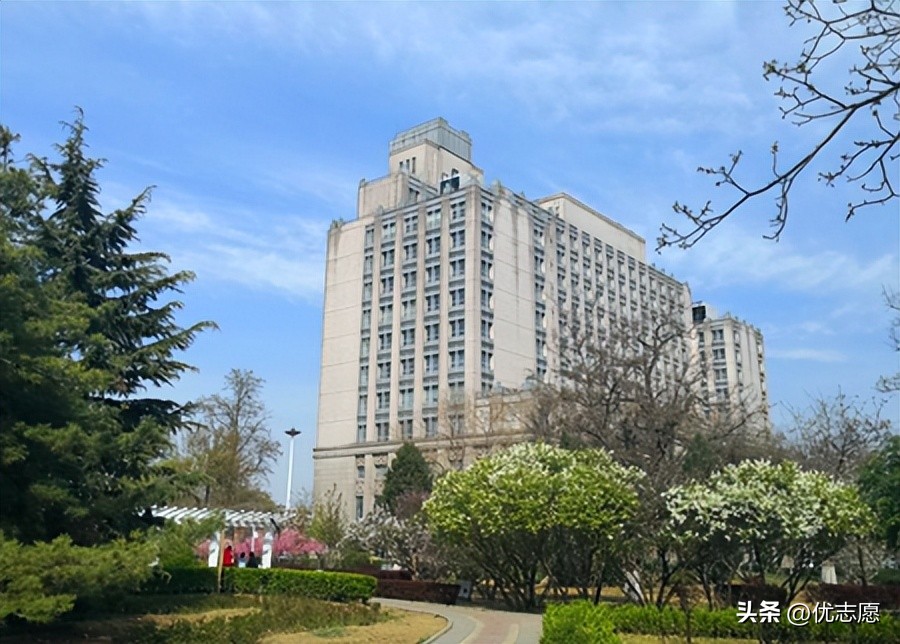 双非但是专业强势有用吗,专业很强的双非研究生值得读吗