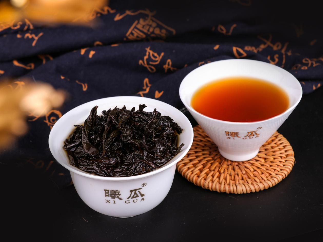 1972年，尼克松不满意毛主席送的4两茶叶，周总理一句话轻松化解