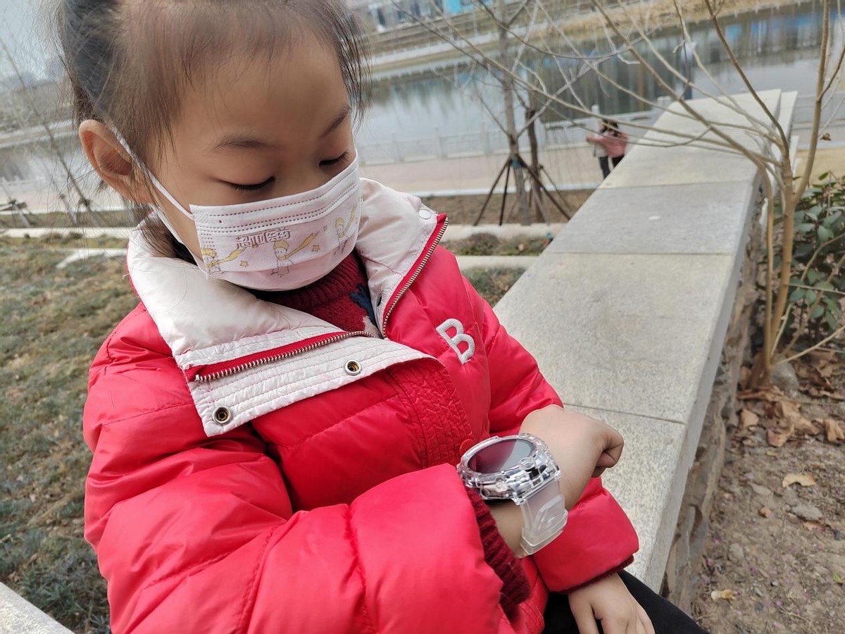 didoY039智能电话手表｜是孩子的守护者，更是孩子学习的小帮手