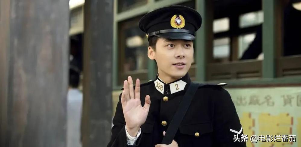 风筝和潜伏伪装者哪个好看,伪装者和风筝哪部好看