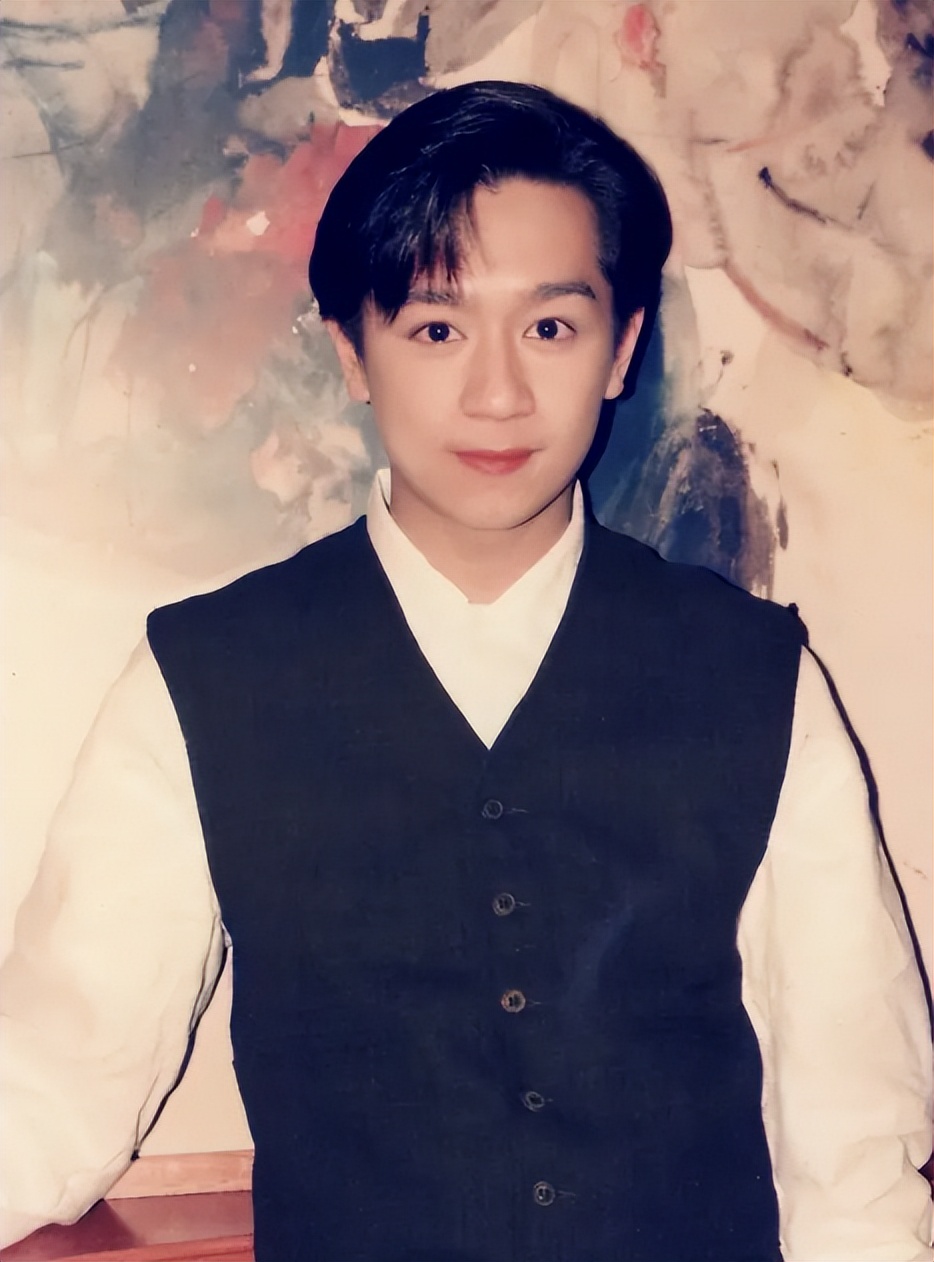 盘点娱乐圈中的中年男星,娱乐圈40岁以上男星大比拼