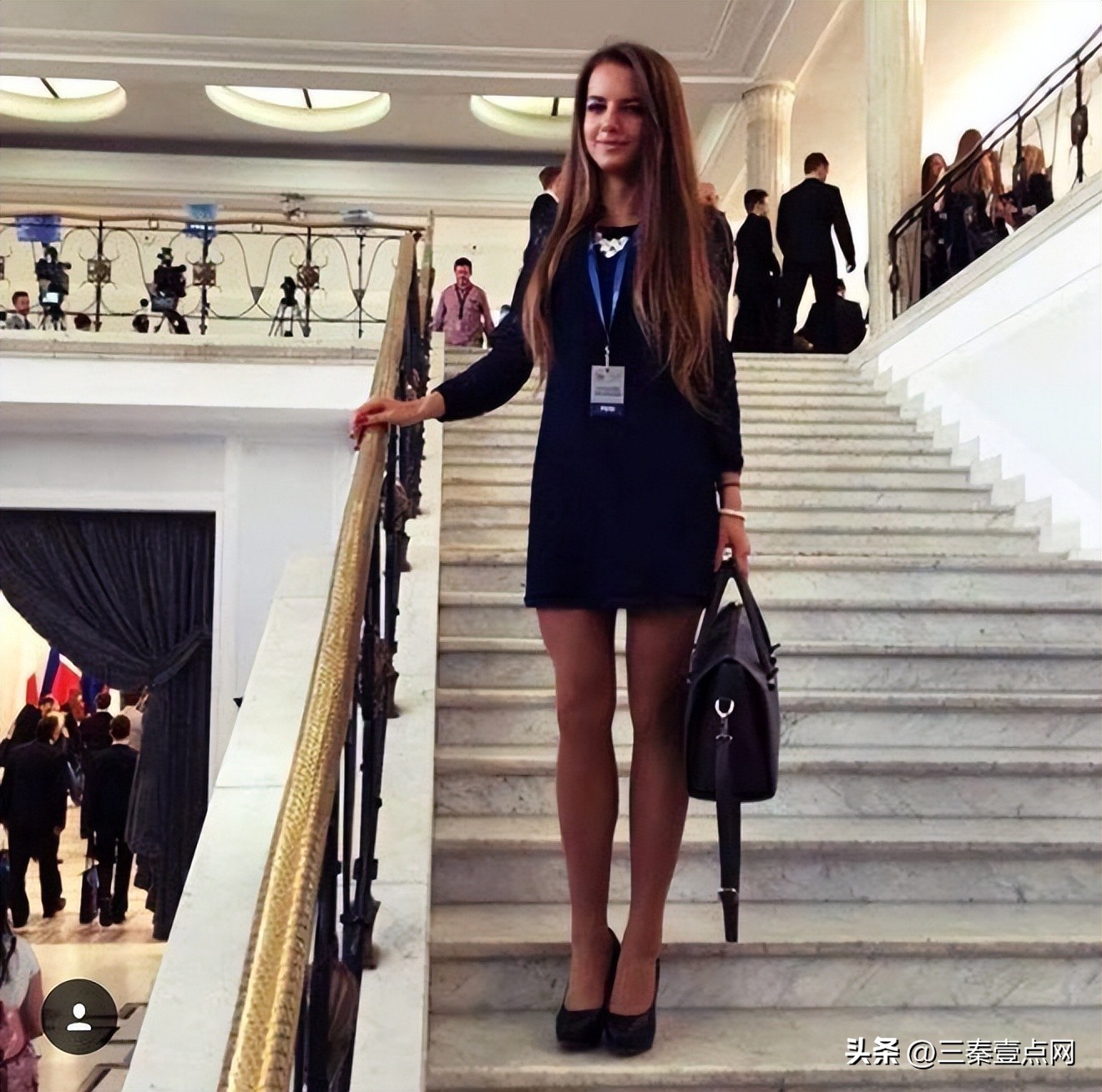 最性感女裁判结婚幕后故事？贝弗利女友秀性感？马龙骚扰瓦妮莎？