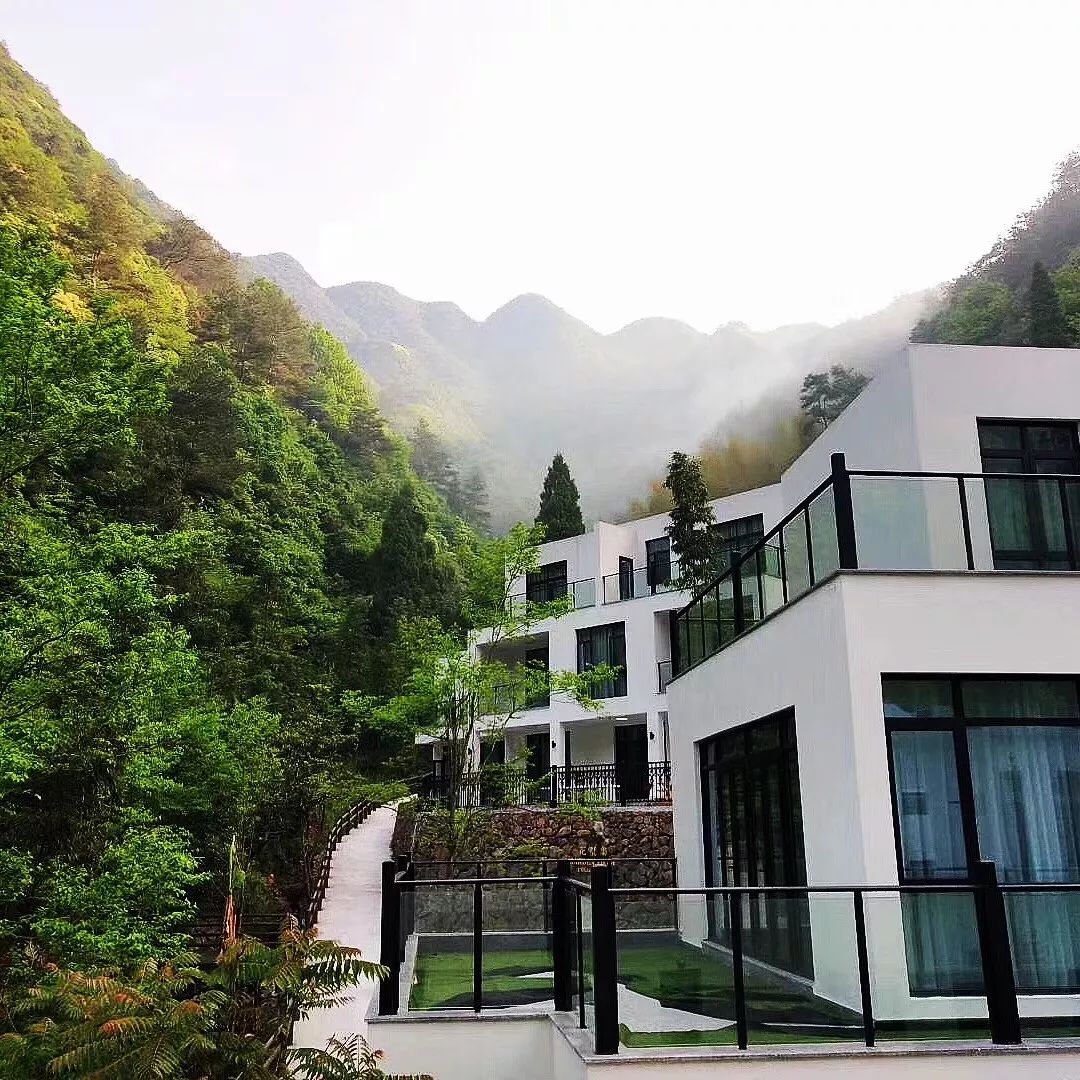 杭州出发2h,睡进千岛湖畔6家美宿，避开人群赏湖景山色丨南方民宿