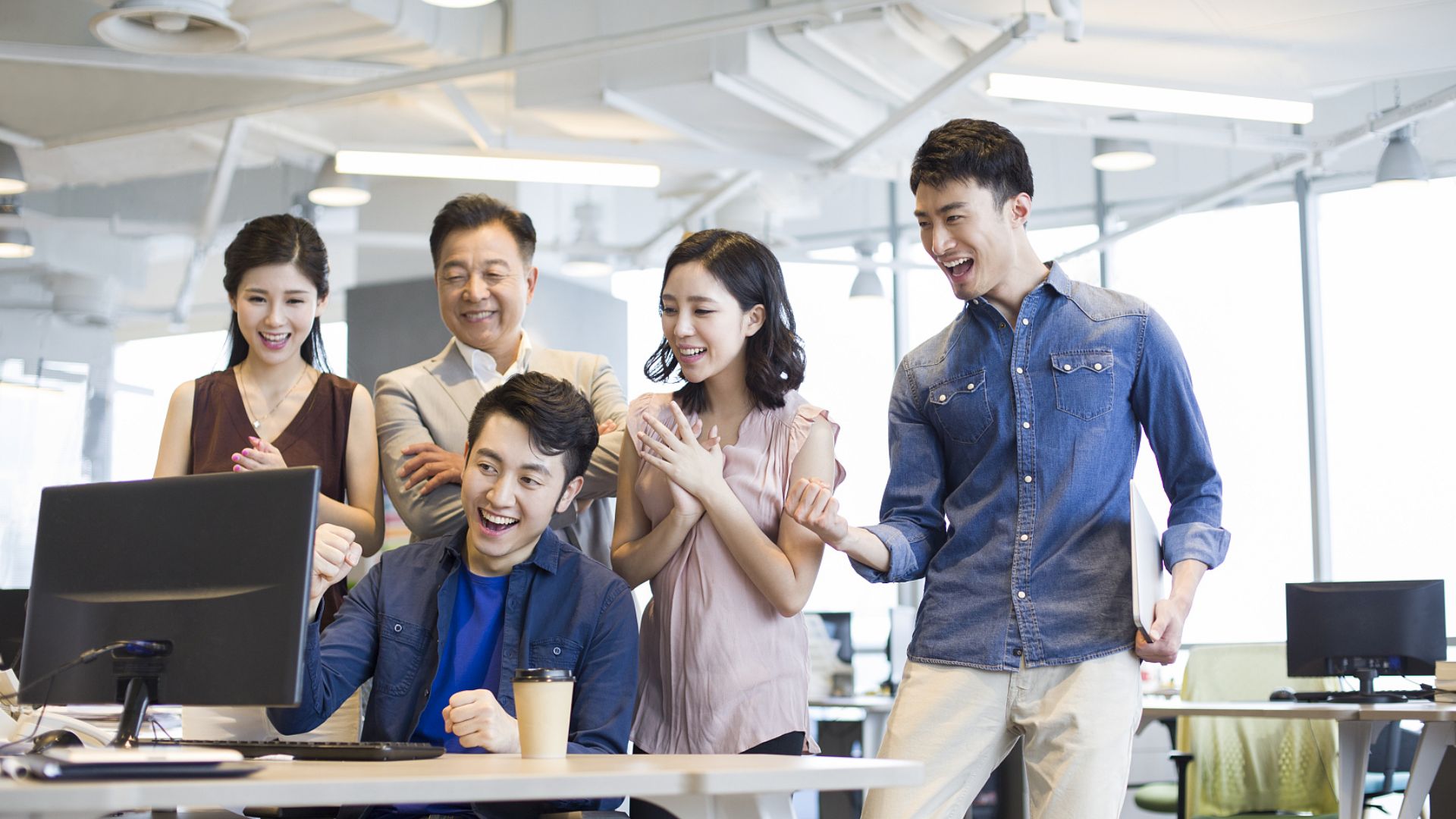 地图导航定位在线使用,地图导航用的是北斗定位吗