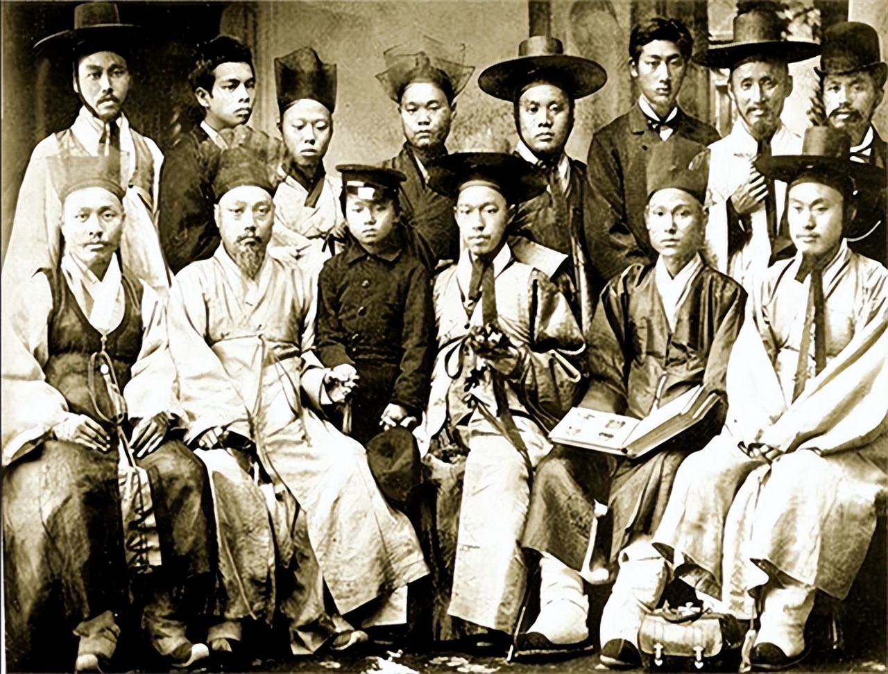 为什么中亚地区有大量朝鲜族人,有家而不能回的民族