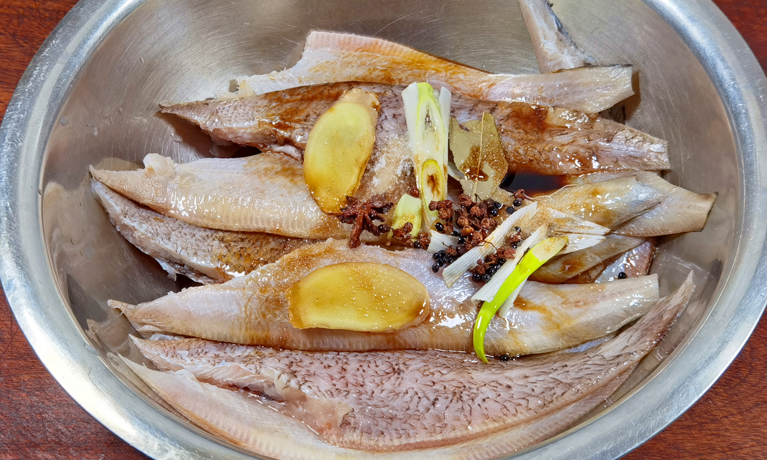 秋天吃什么鱼最有营养,秋天一定要吃这种鱼好吃还健康