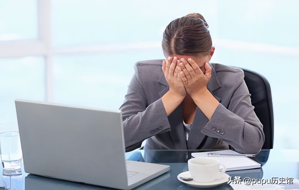 日本大批女生，为何做风俗娘？民风开放加消费高，去风俗店渡难关