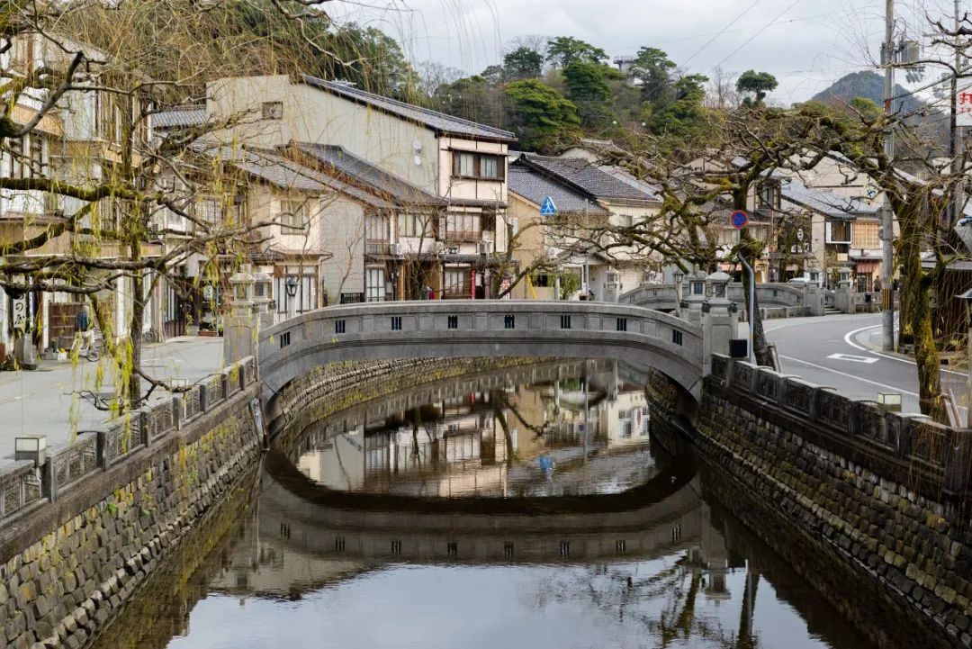 日本01年出生人口,日本01假面骑士