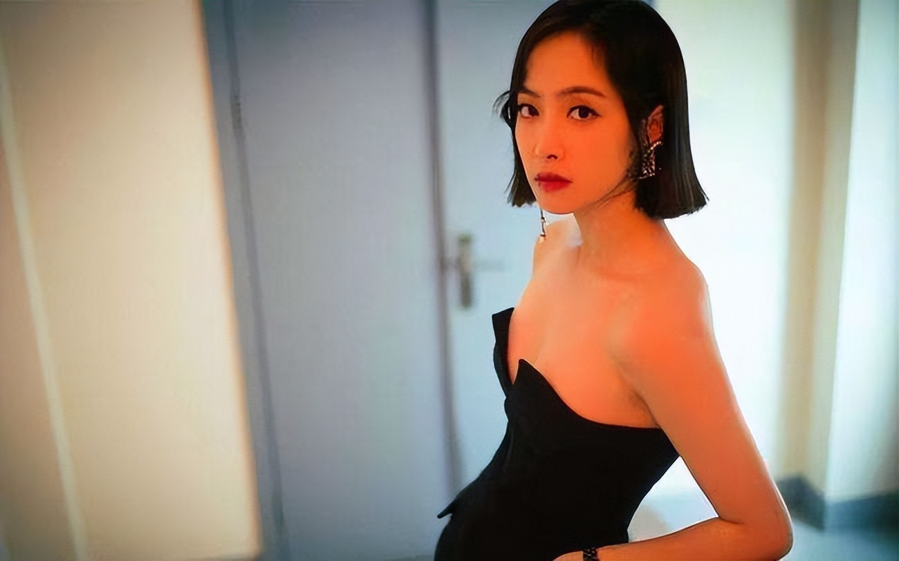 十位女明星卸妆后的样子谁最好看,素颜出镜的女明星