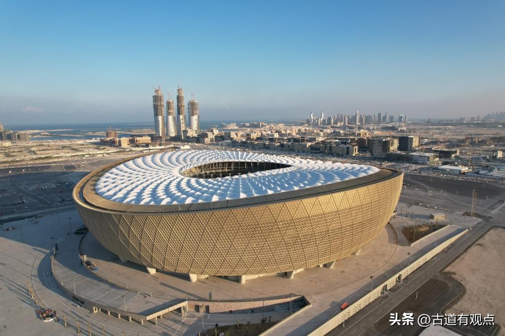 中国足球请继续加油,中国足球请继续前进