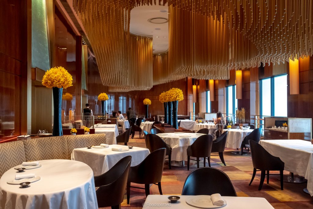 在香港的米其林餐厅用餐,在香港的豪华正餐