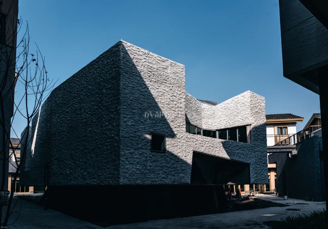 藏不住了，“北境之王”新都竟然还憋着“王炸”？