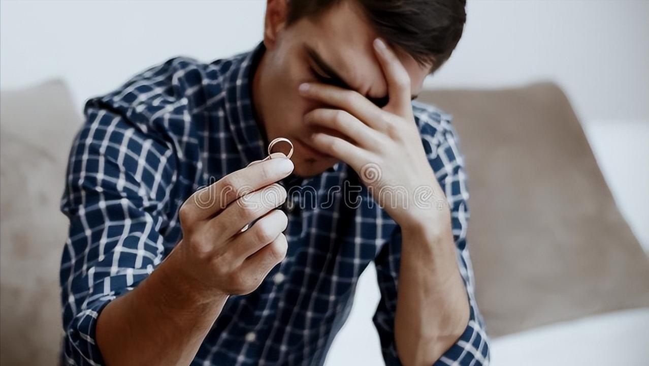 加盟“绿豆糕”，以为即将“暴富”的我，却失去了婚姻与工作