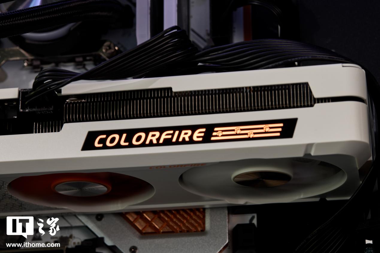 colorfirertx4060t橘影橙,colorfirertx4060ti橘影橙多长