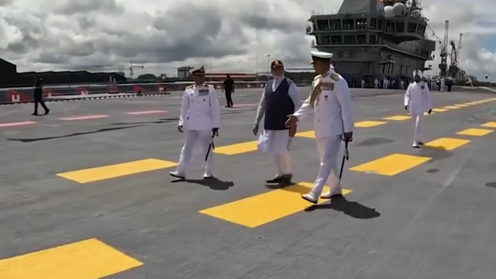 专家解析印度斥资50亿美元造航母,印度新航母价值多少美元