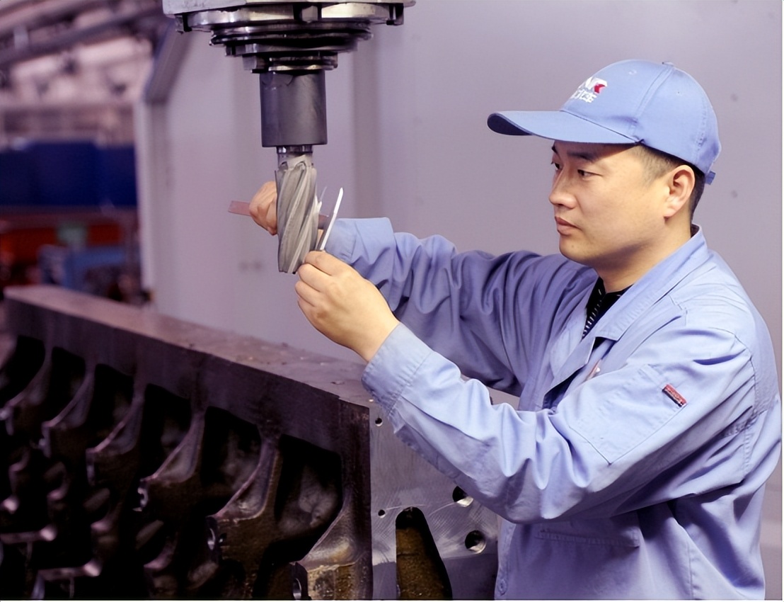 去加拿大干电焊工靠谱吗,加拿大电焊工学徒工资