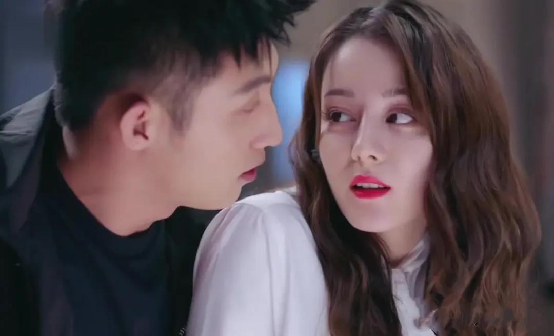 黄景瑜方起诉造谣者不信谣不传谣,迪丽热巴用行动澄清和黄景瑜恋情